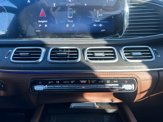 New 2026 Mercedes-Benz GLS 450 4MATIC image 32