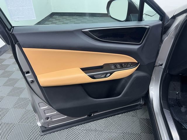 Used 2025 Lexus NX 250 FWD image 9