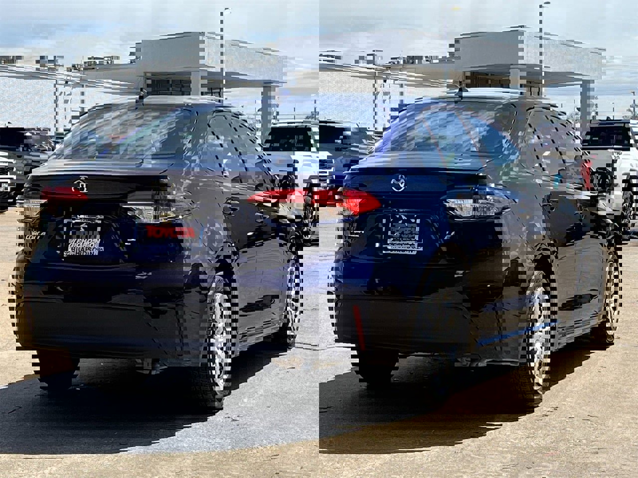 Used 2024 Toyota Corolla LE image 4