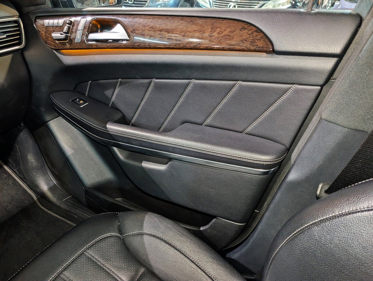 Used 2013 Mercedes-Benz GL 450 4MATIC image 41