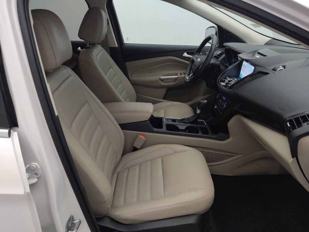 Used 2017 Ford Escape Titanium image 21