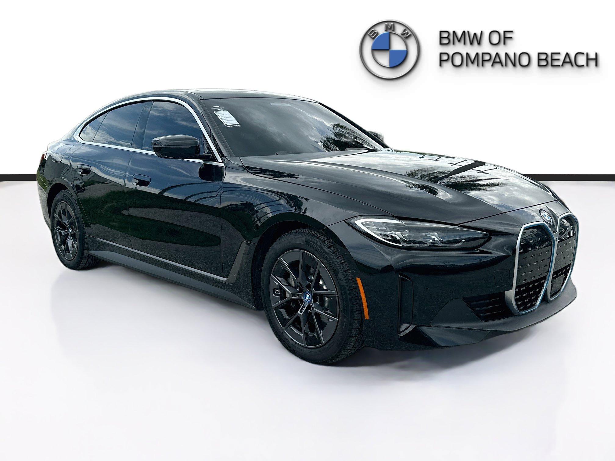 Certified 2024 BMW i4 eDrive35 w/ Premium Package RWD image 1