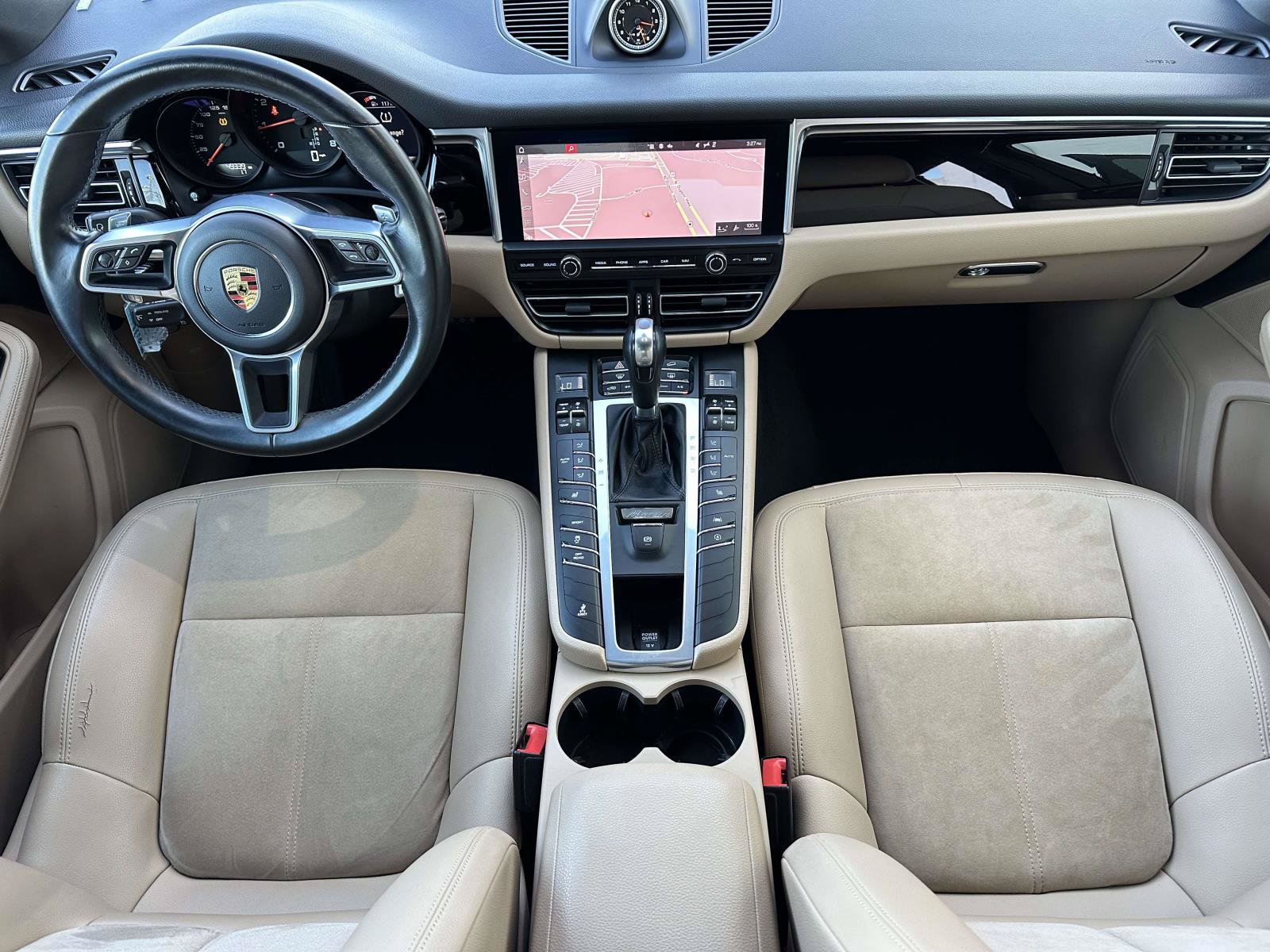 Used 2021 Porsche Macan AWD/4WD image 10