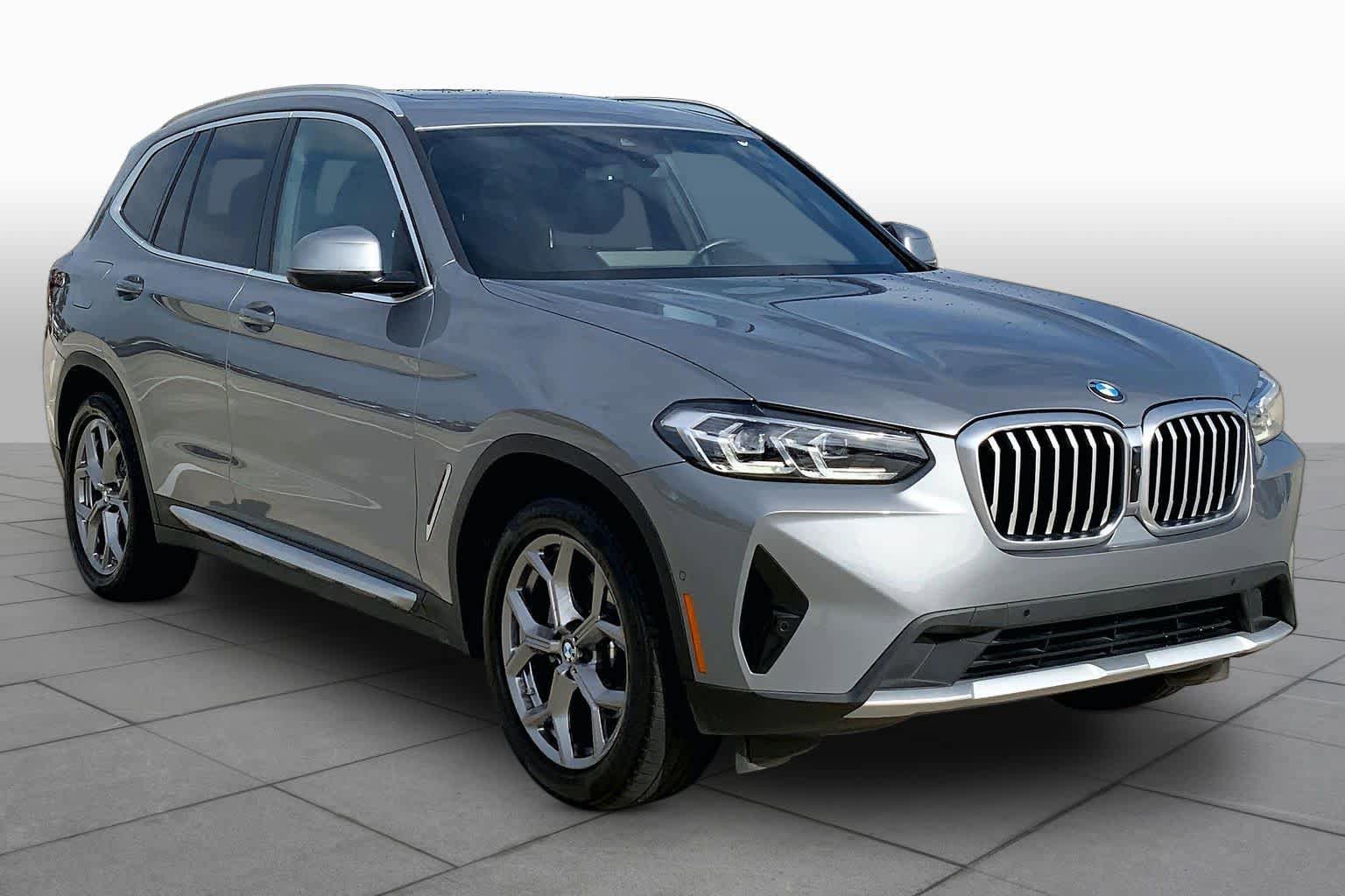 Used 2023 BMW X3 sDrive30i w/ Premium Package w/ZPA RWD image 3