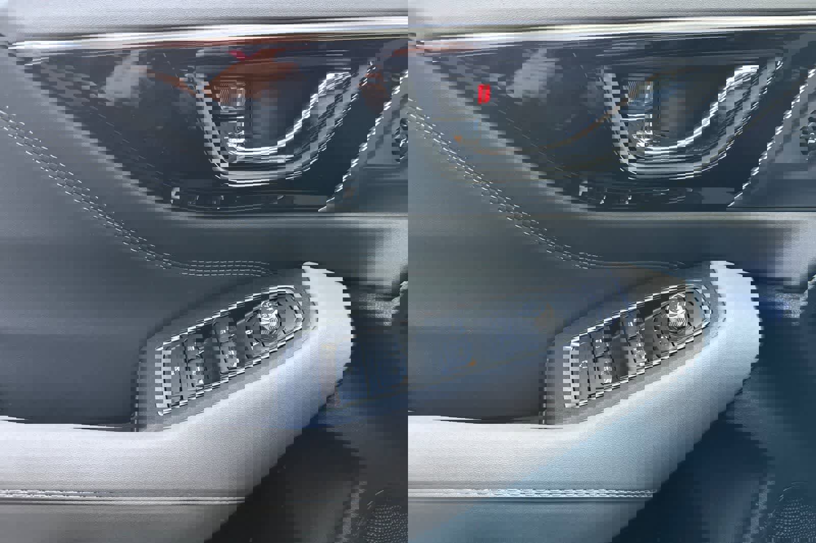 Used 2023 Subaru Outback Limited image 12