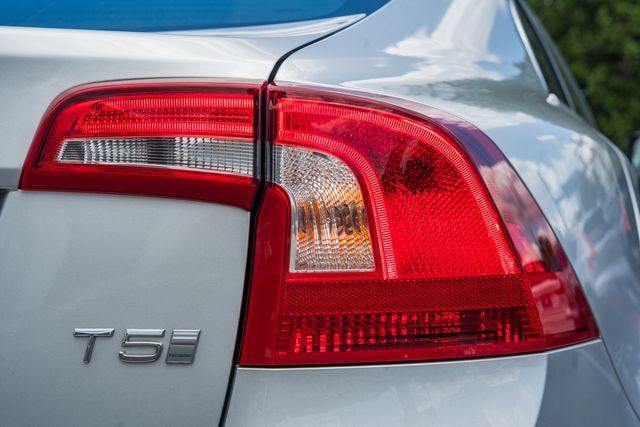 Used 2018 Volvo S60 T5 Inscription FWD image 7
