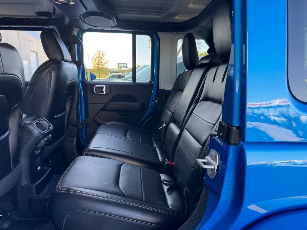 Used 2021 Jeep Wrangler Unlimited Sahara w/ Cold Weather Group image 30