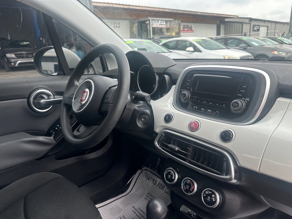 Used 2016 FIAT 500X Pop FWD image 8