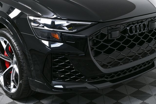 New 2026 Audi RS Q8 performance image 37