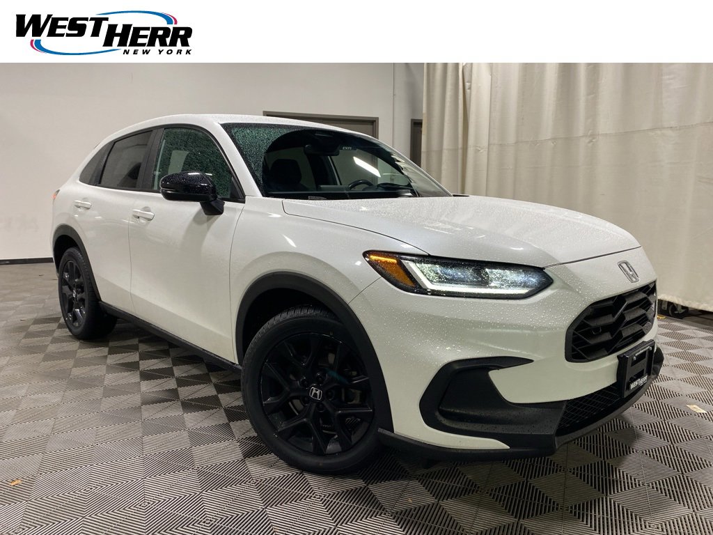 Used 2023 Honda HR-V Sport image 1