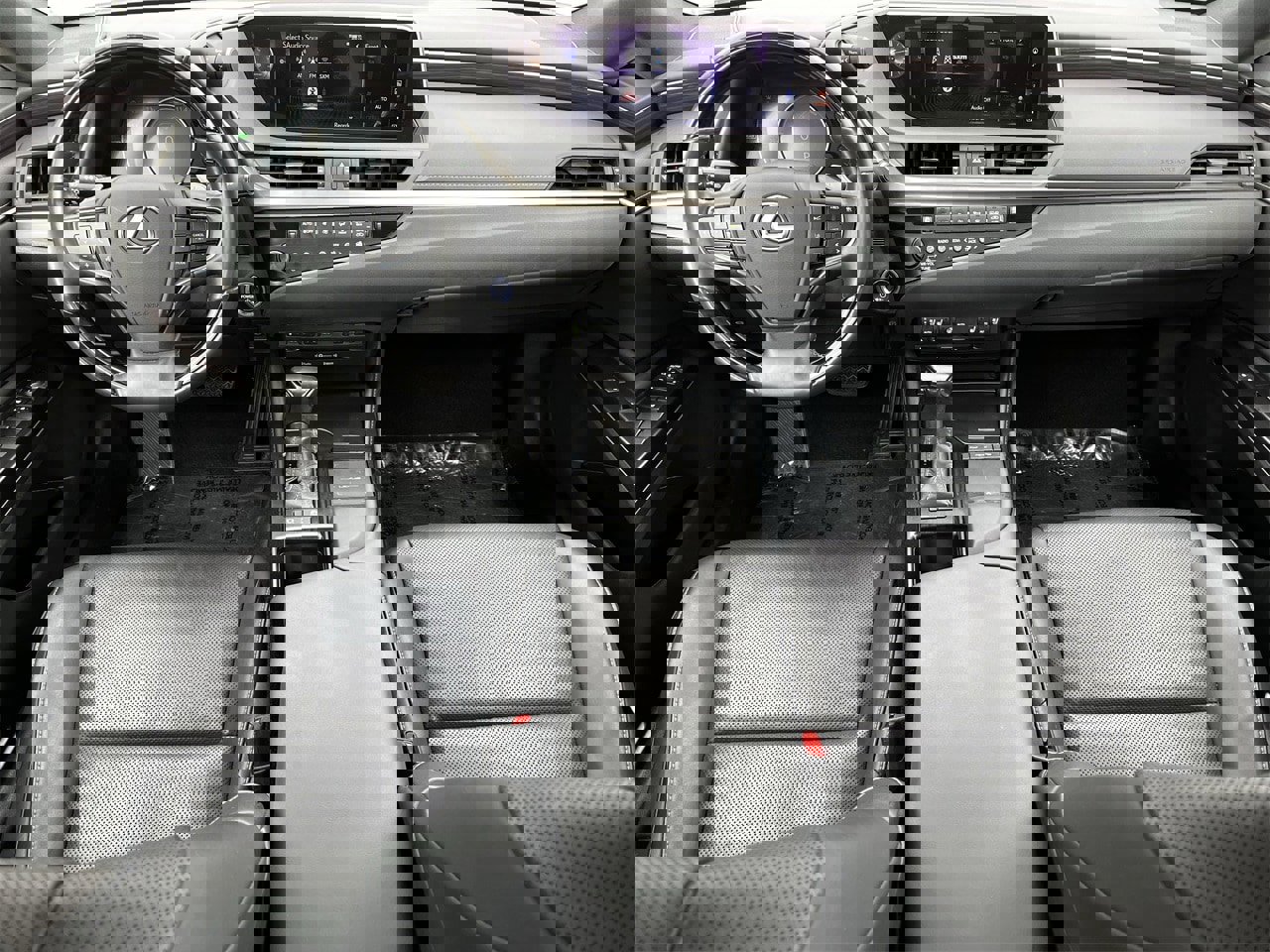 Used 2020 Lexus ES 300h w/ Premium Package image 9