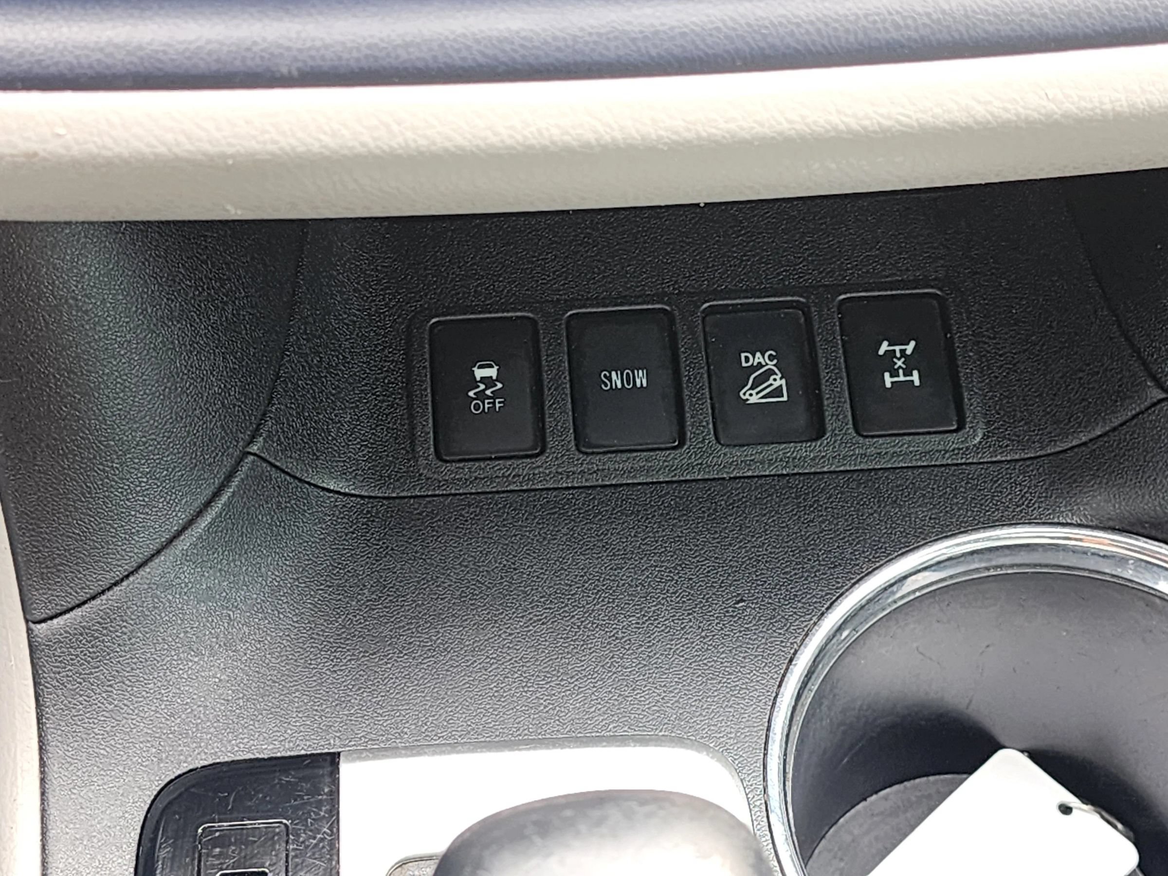 Used 2015 Toyota Highlander XLE AWD/4WD image 23