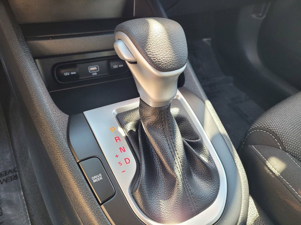 Used 2023 Kia Forte LXS image 18