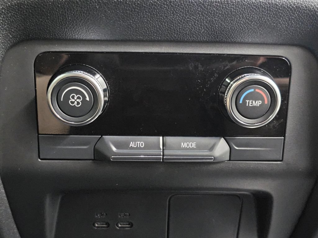 Used 2026 Buick Enclave Preferred FWD image 27