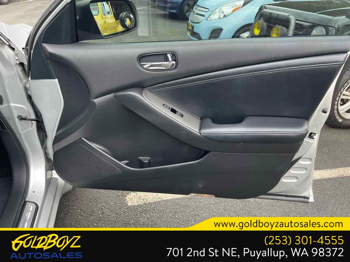 Used 2012 Nissan Altima 2.5 SL w/ 2.5SL Pkg FWD image 29