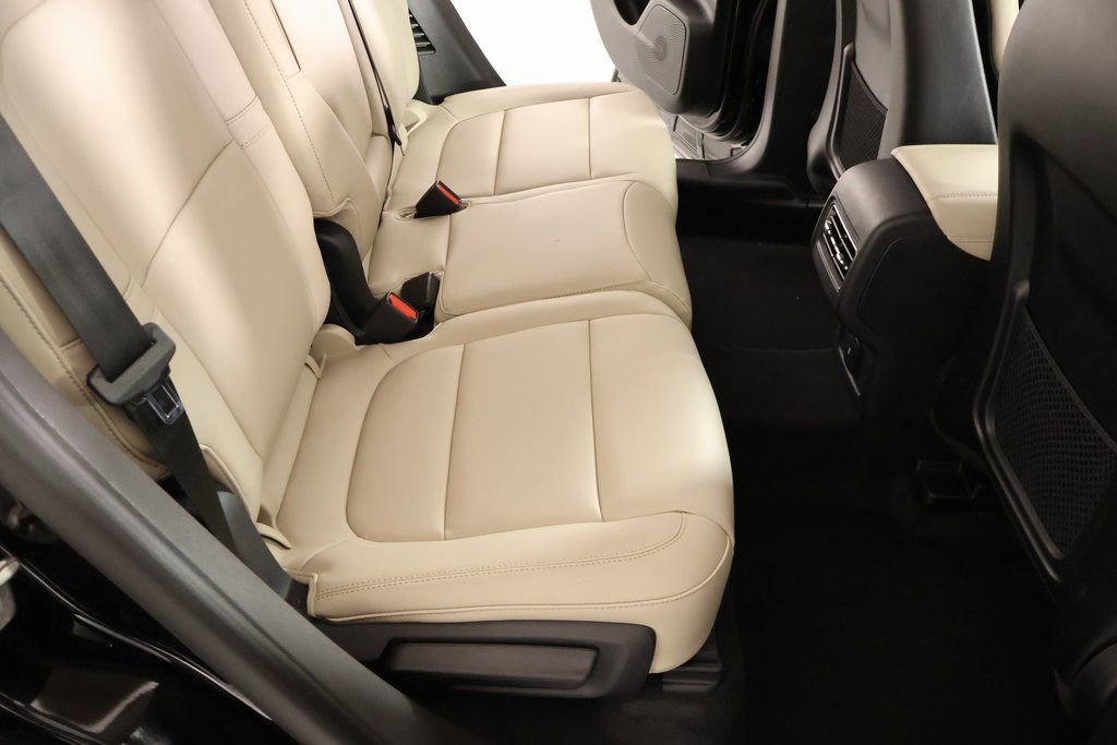 New 2026 Lincoln Corsair Premiere image 15