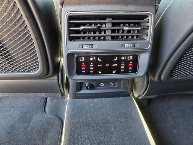 Used 2024 Audi SQ8 Premium Plus image 15