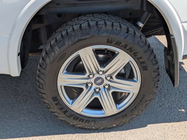 Used 2019 Ford F150 XLT w/ Equipment Group 302A Luxury AWD/4WD image 24