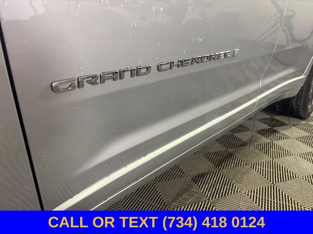 Used 2023 Jeep Grand Cherokee L Overland AWD/4WD image 19