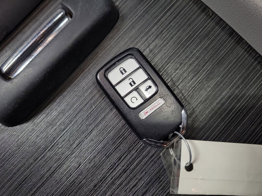 Used 2017 Honda Pilot EX-L image 16