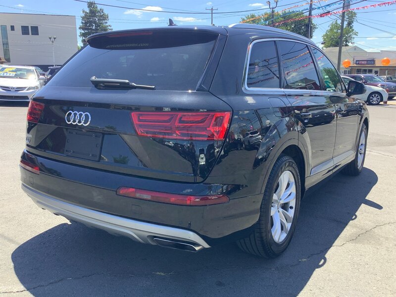 Used 2019 Audi Q7 2.0T Premium w/ Convenience Package AWD/4WD image 32