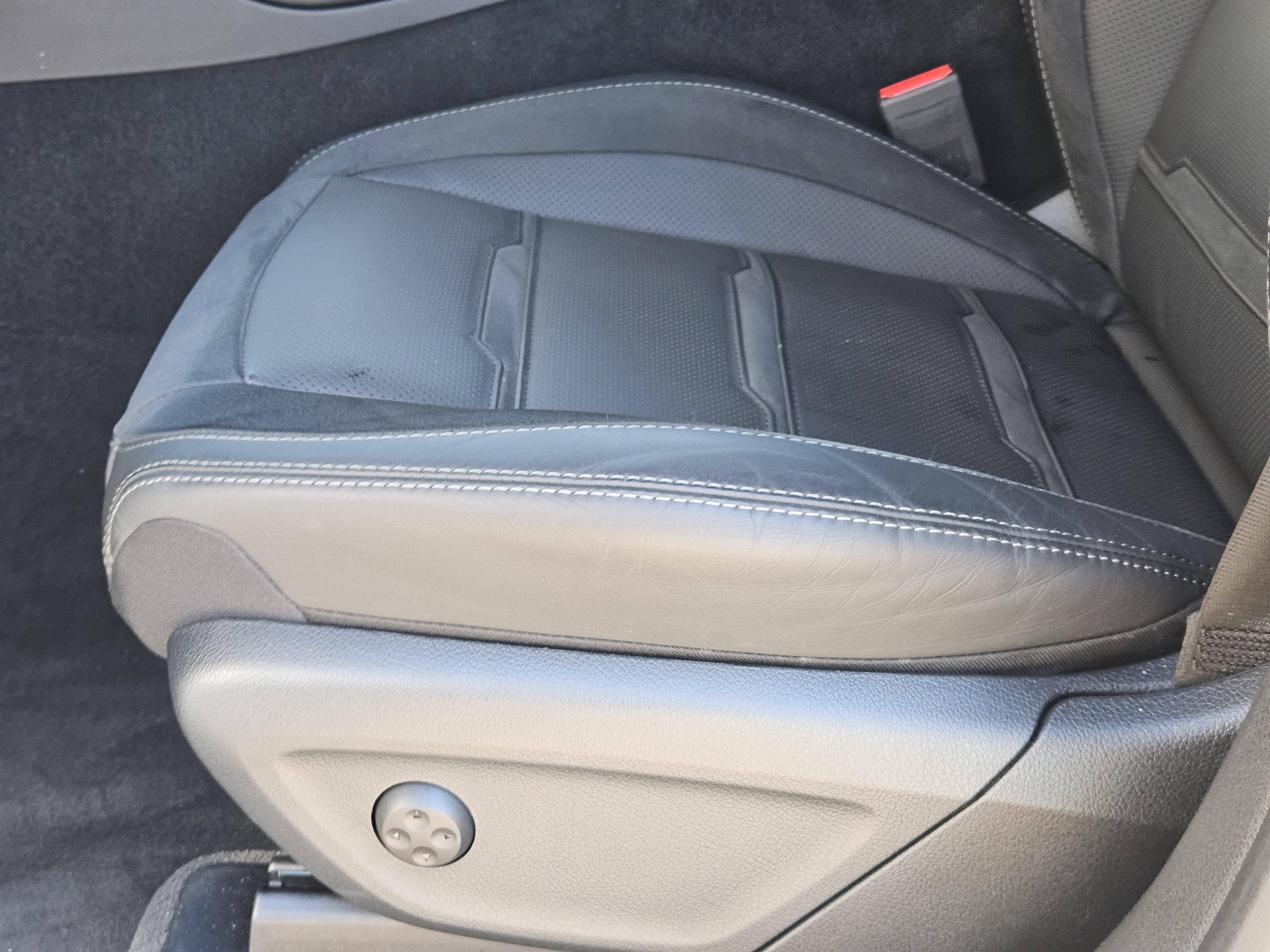 Certified 2025 Mercedes-Benz GLE 53 AMG 4MATIC Coupe image 26