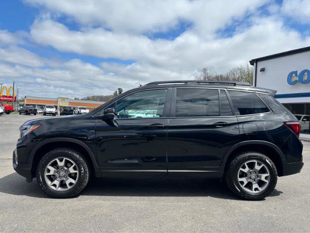Used 2022 Honda Passport TrailSport image 3