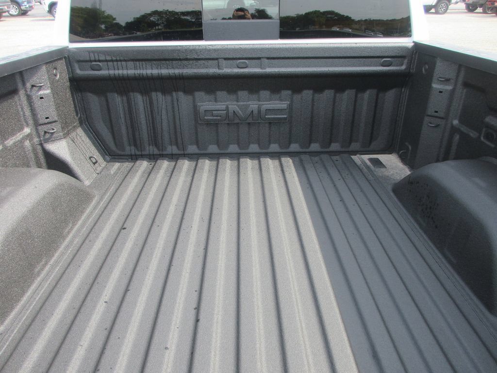 New 2026 GMC Sierra 1500 AT4 w/ AT4 Premium Package AWD/4WD image 9