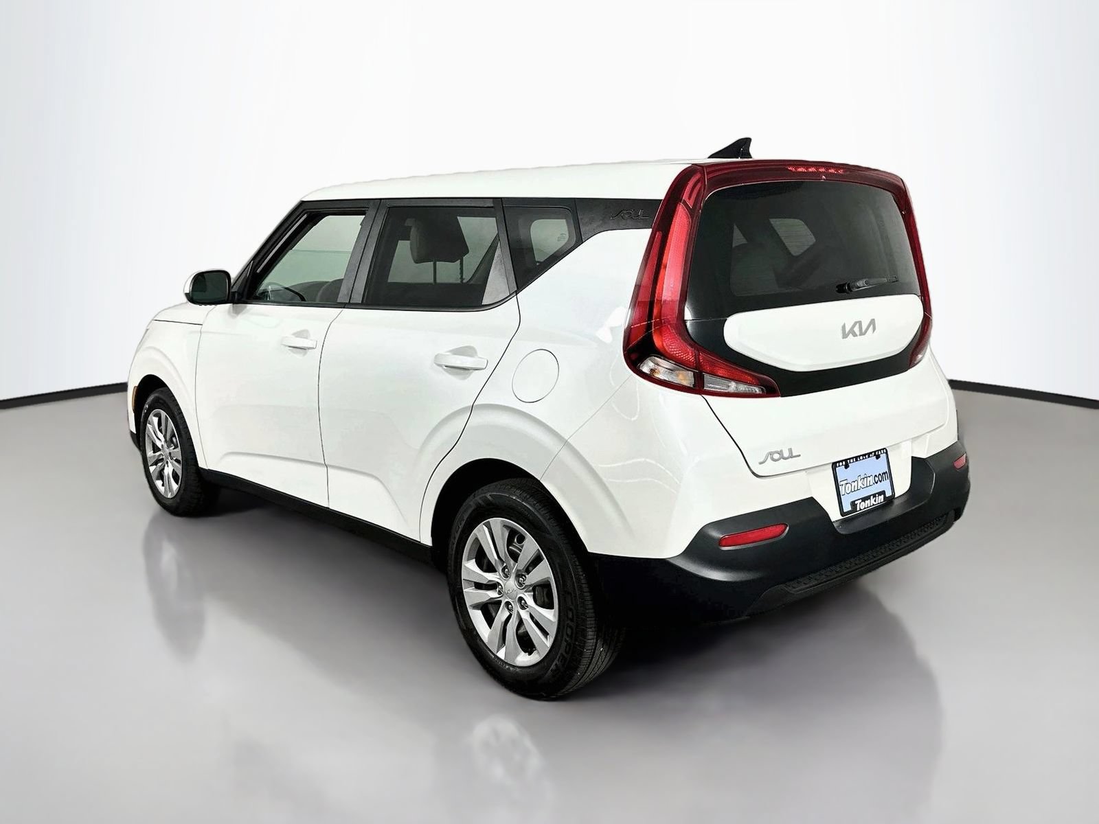 Used 2022 Kia Soul LX FWD image 5