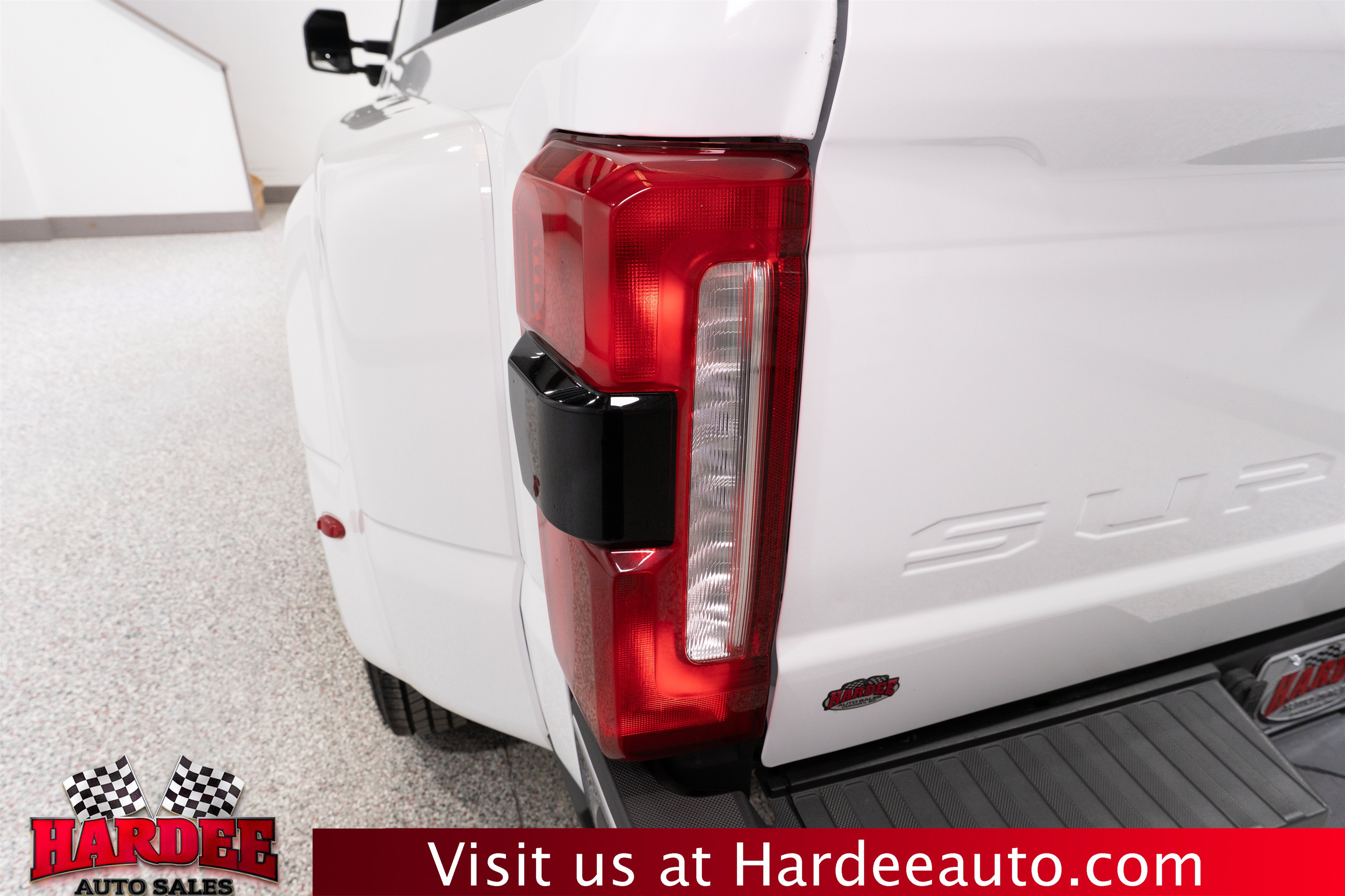 Used 2023 Ford F350 XLT w/ 360-Degree Camera Package AWD/4WD image 9