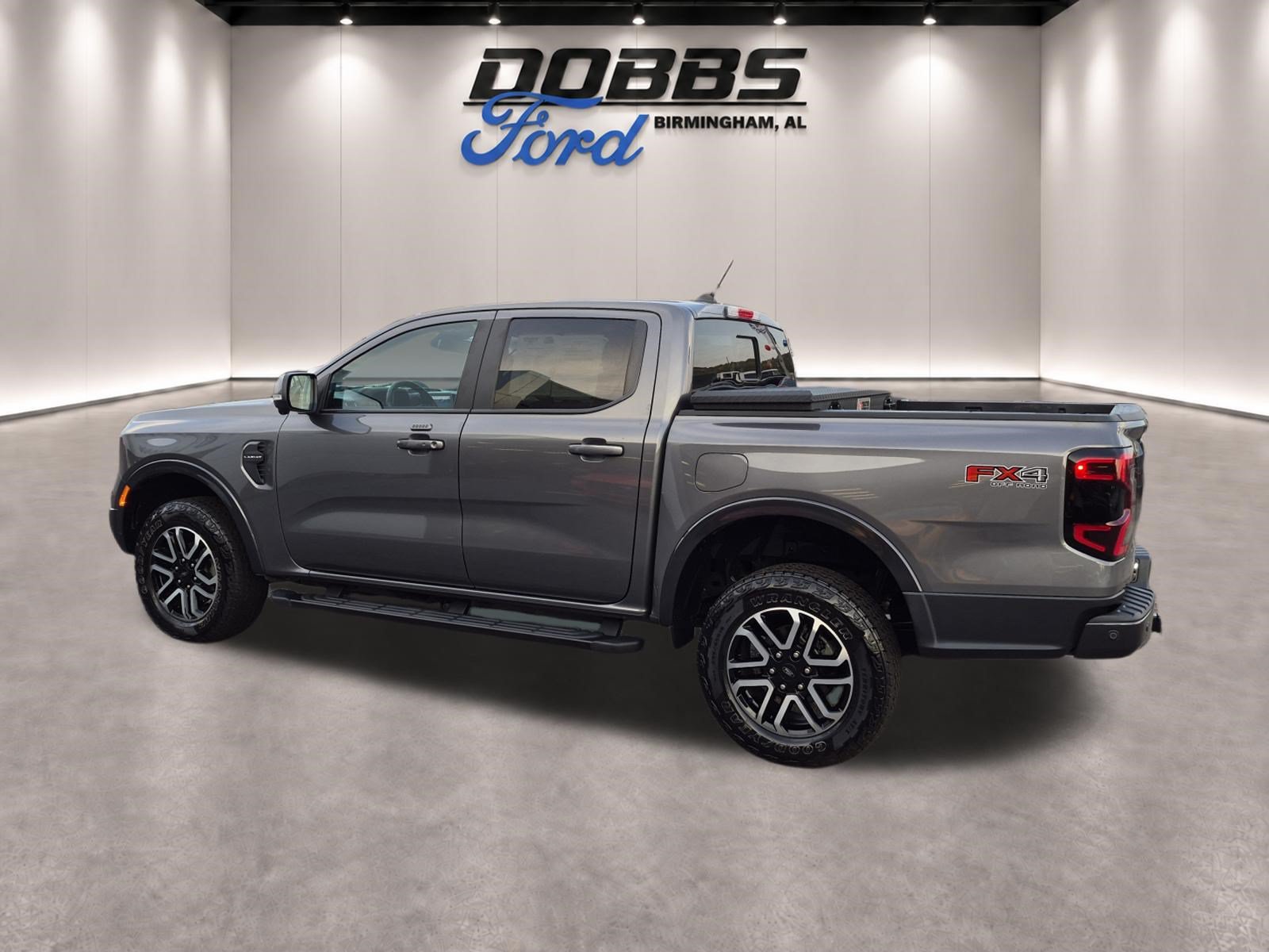 Used 2024 Ford Ranger Lariat w/ FX4 Off-Road Package AWD/4WD image 5