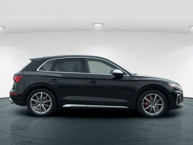 Used 2023 Audi SQ5 Premium Plus w/ Premium Plus Package image 8