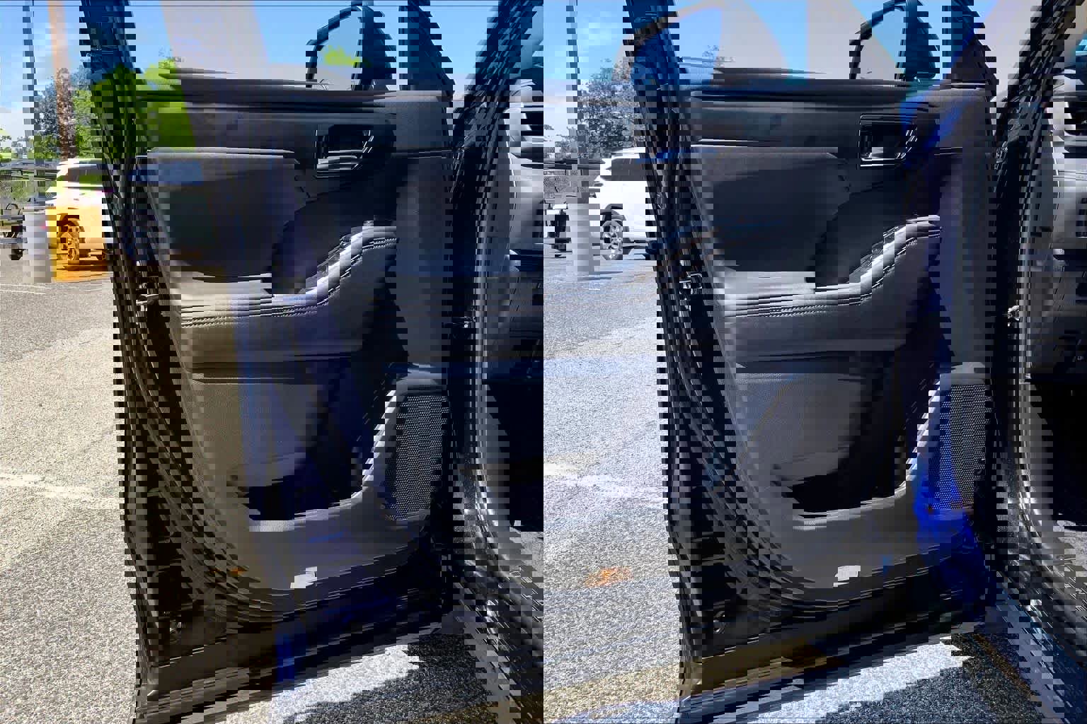 Used 2023 Toyota Highlander XLE image 21