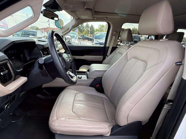 Certified 2024 Ford Expedition Limited AWD/4WD image 6