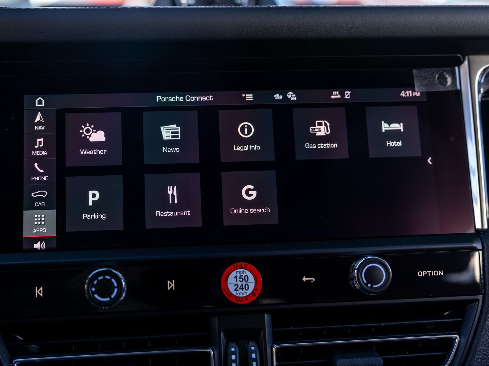 Certified 2025 Porsche Macan S AWD/4WD image 55
