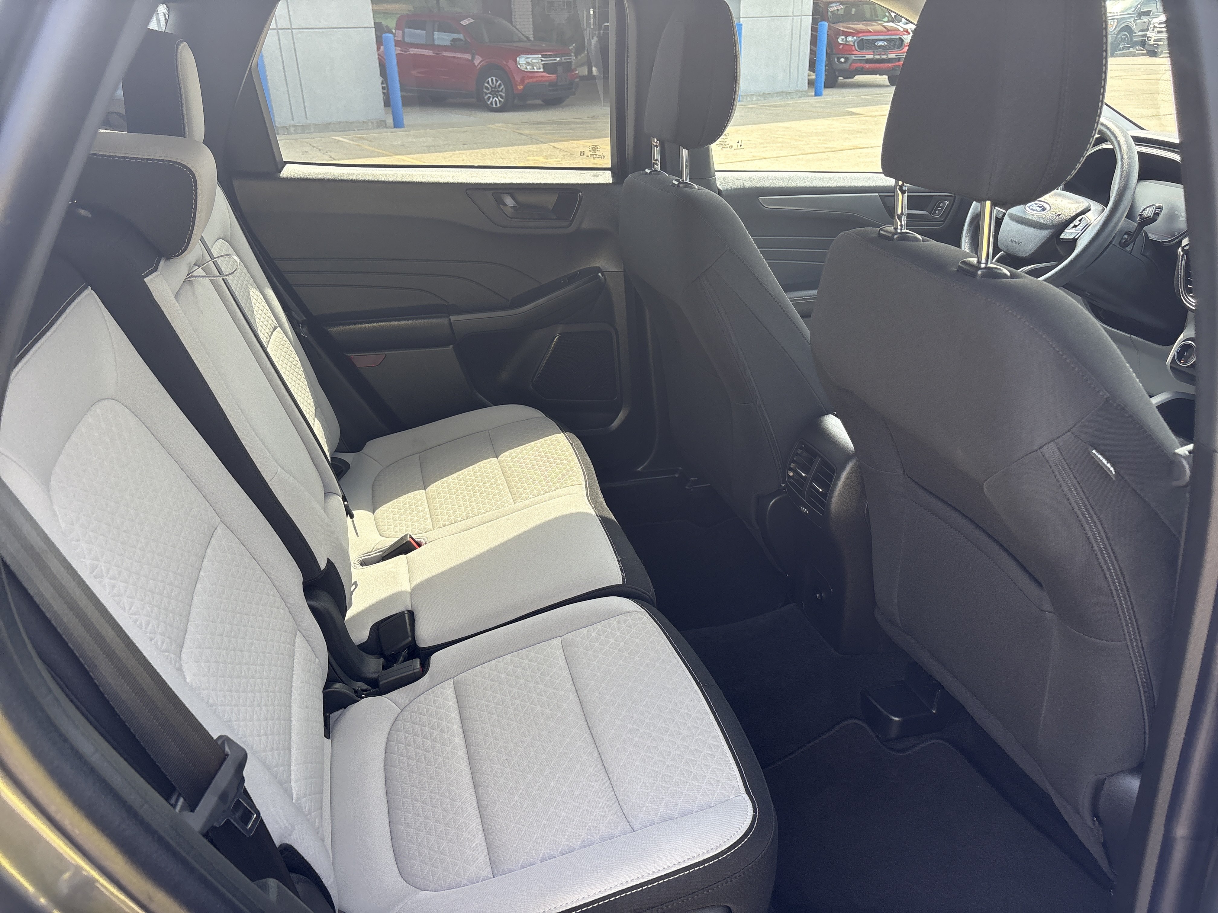 Used 2025 Ford Escape Active FWD image 7