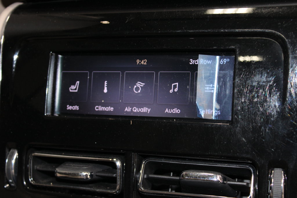 Used 2023 Lincoln Aviator Reserve w/ Equipment Group 201A AWD/4WD image 38