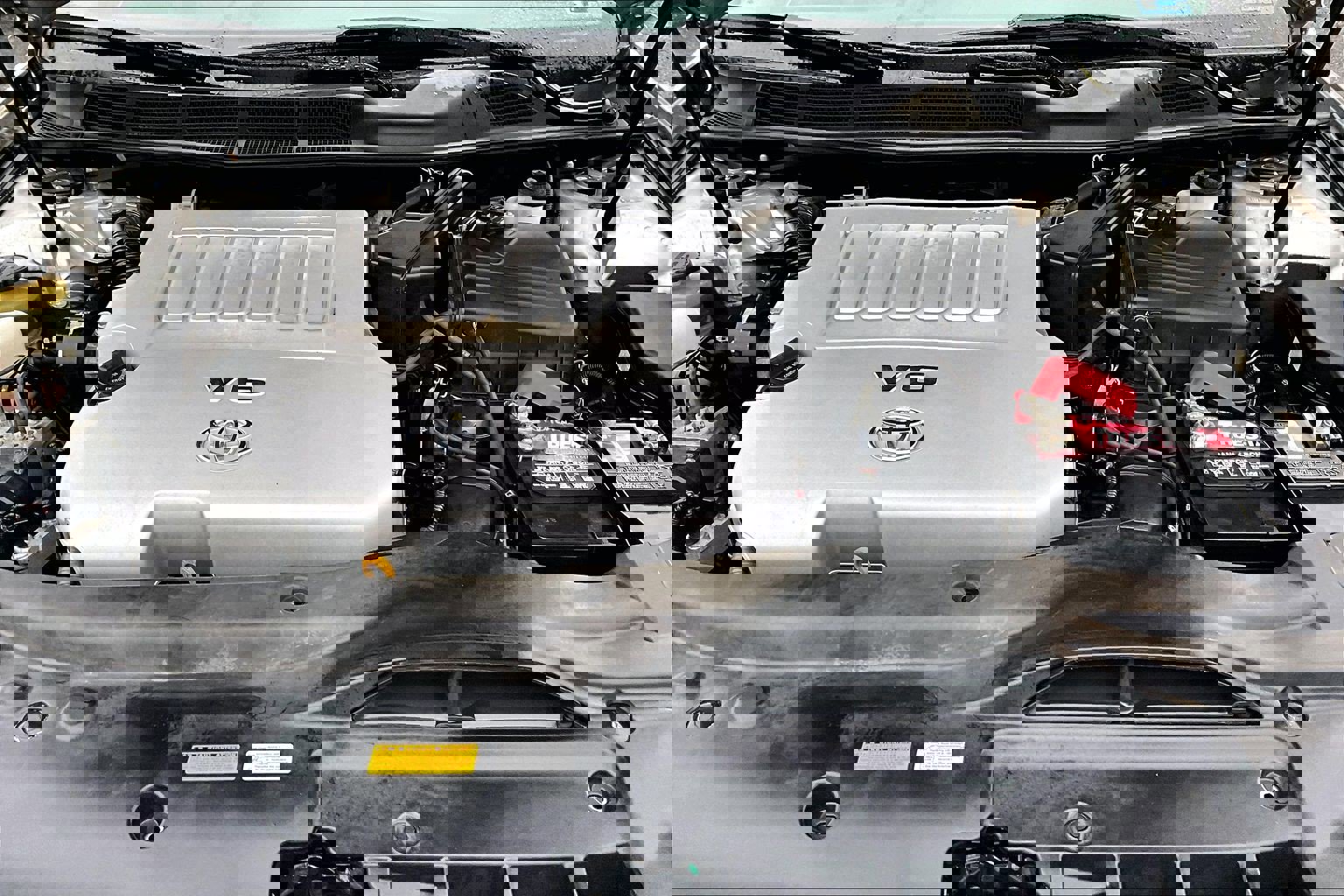 Used 2012 Toyota Avalon Limited image 9