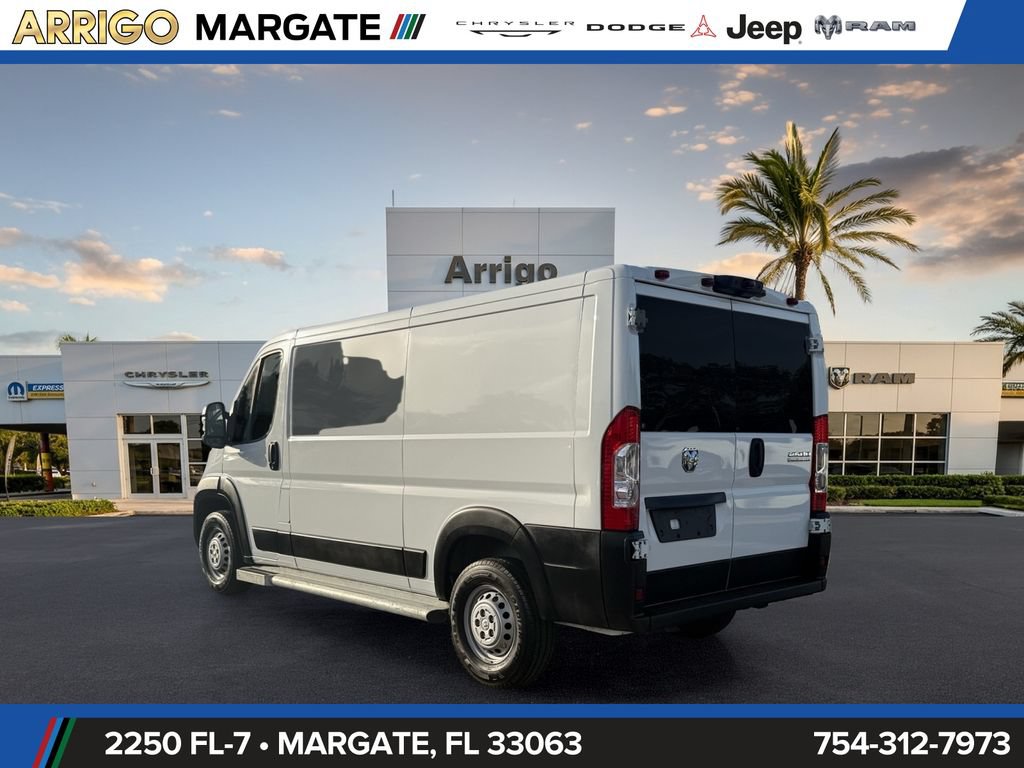 Used 2025 RAM ProMaster 2500 w/ U-Haul Equipment Group FWD image 5