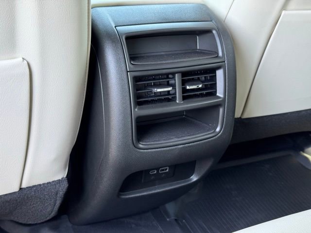 New 2025 Cadillac XT5 Sportv w/ LPO, Floor Liner Package image 37