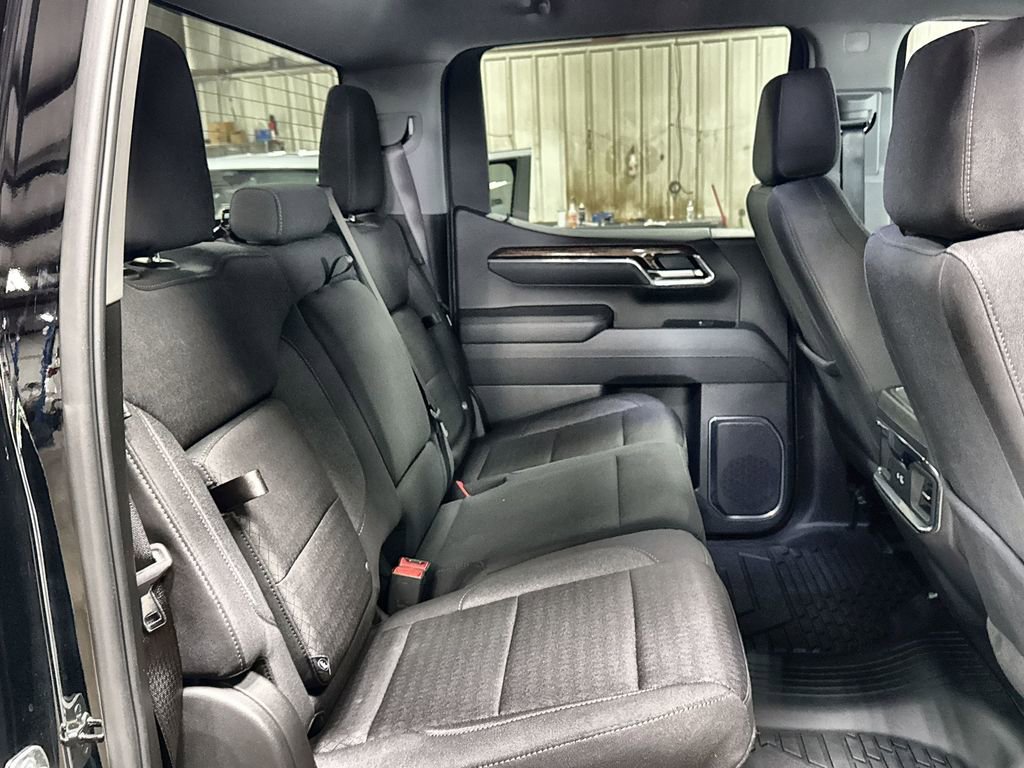 Used 2025 GMC Sierra 1500 Elevation w/ X31 Off-Road Package AWD/4WD image 29