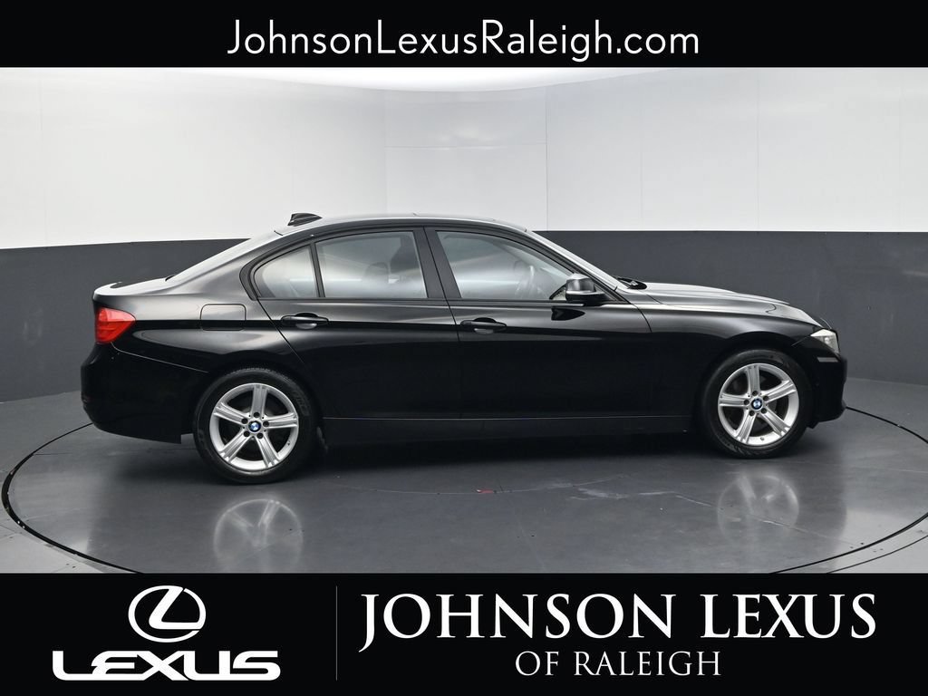 Used 2014 BMW 328i xDrive Sedan AWD/4WD image 6