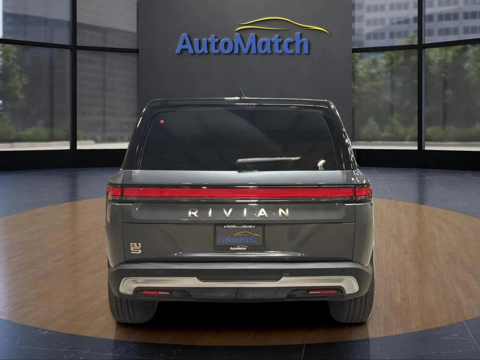 Used 2022 Rivian R1S Launch Edition Quad AWD/4WD image 9