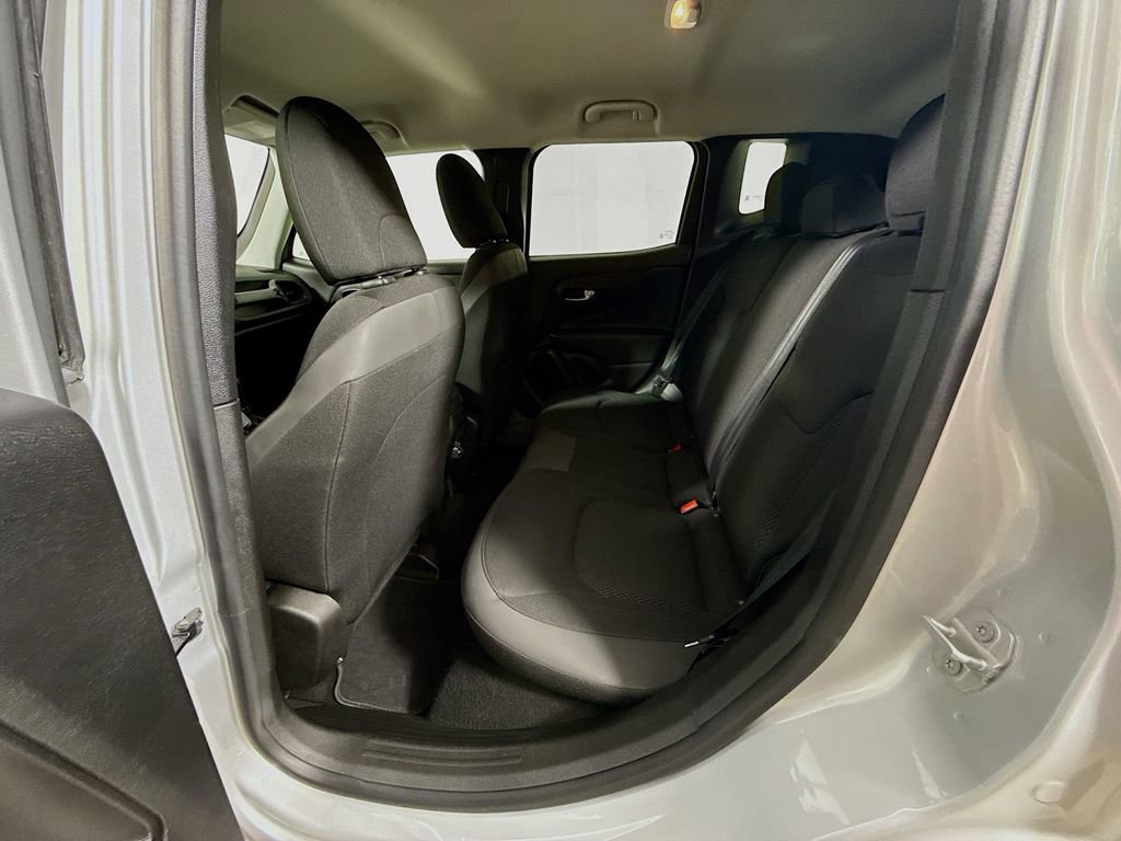 Used 2019 Jeep Renegade Altitude w/ Quick Order Package 2XM image 22