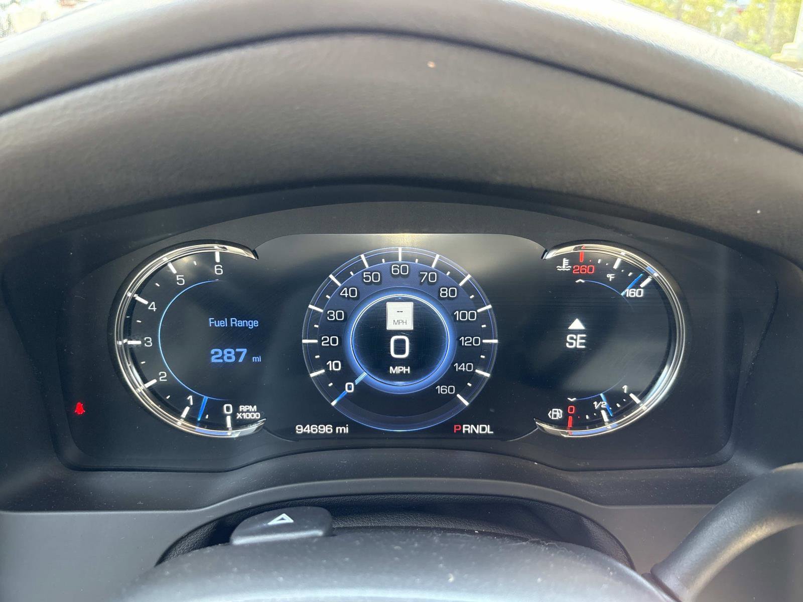 Used 2018 Cadillac Escalade Premium Luxury image 22