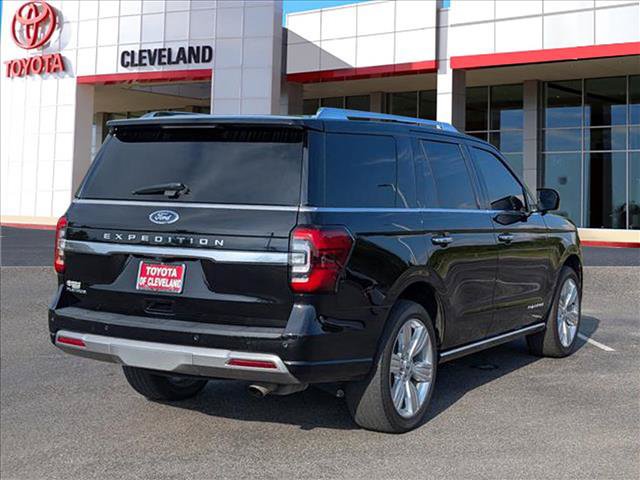 Used 2023 Ford Expedition Platinum AWD/4WD image 5