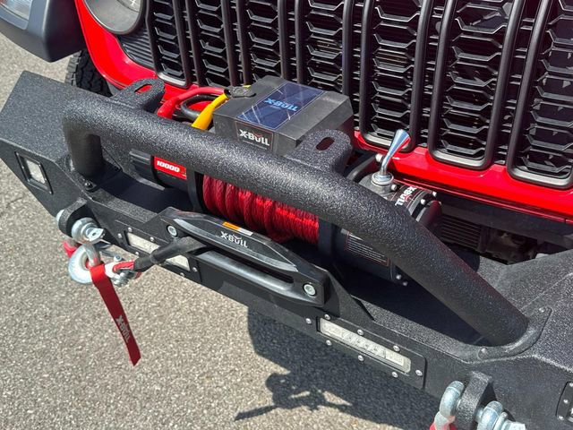 Used 2024 Jeep Wrangler Sport S image 25