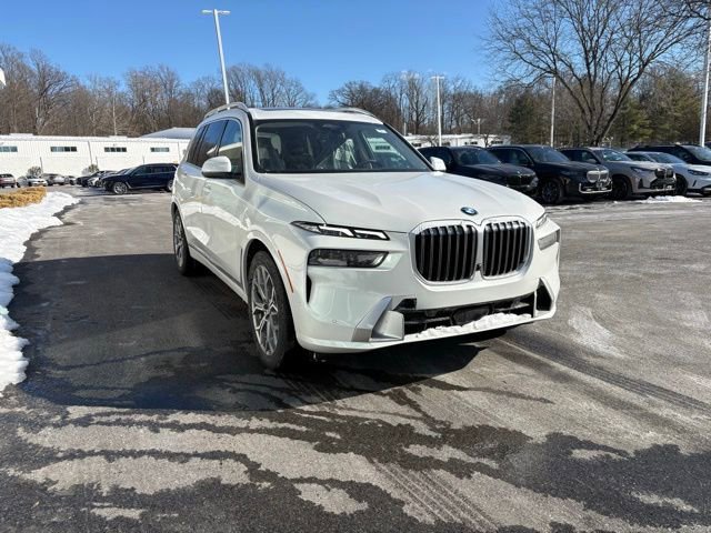 New 2026 BMW X7 xDrive40i w/ Premium Package AWD/4WD image 9