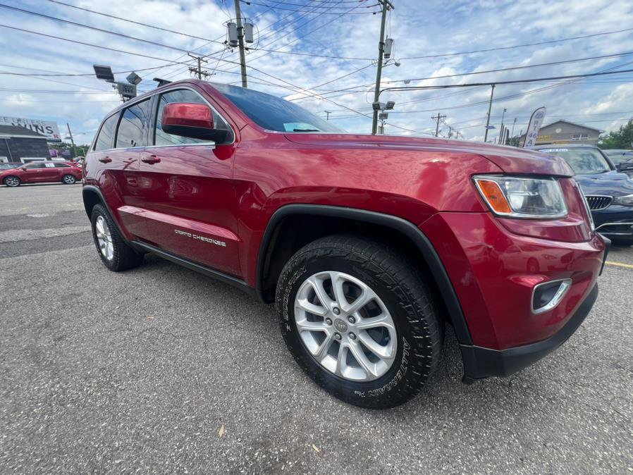 Used 2014 Jeep Grand Cherokee Laredo w/ 18" Wheel & 8.4" Radio Group AWD/4WD image 6