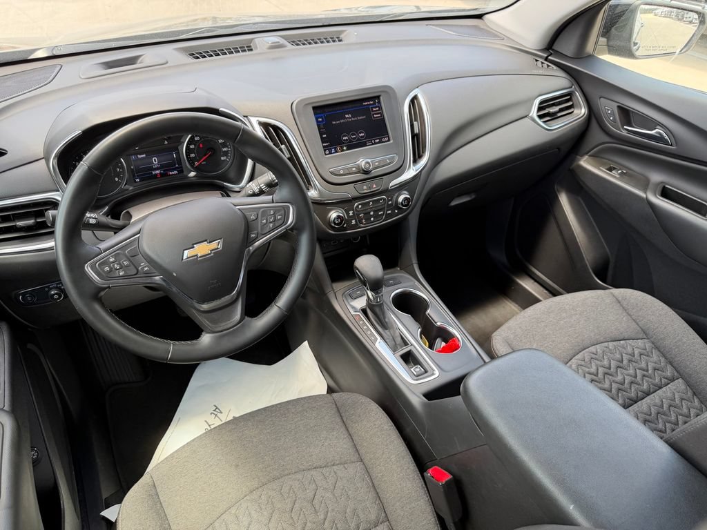 Used 2024 Chevrolet Equinox LT AWD/4WD image 11